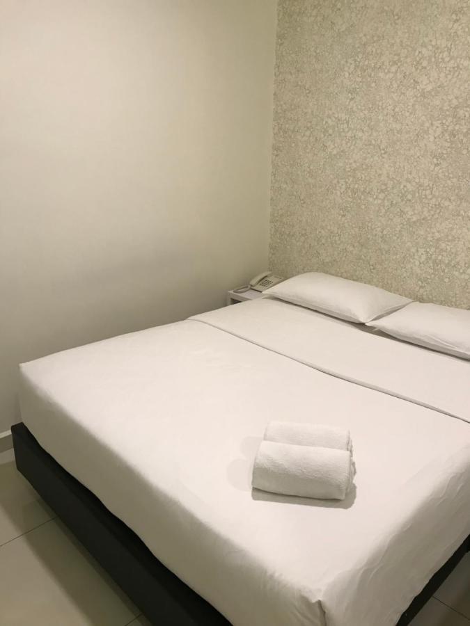 ג'והור בהרו Goody Hotel מראה חיצוני תמונה