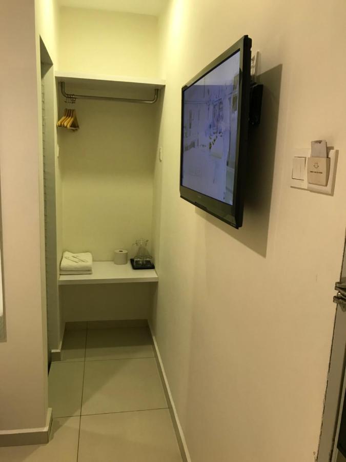 ג'והור בהרו Goody Hotel מראה חיצוני תמונה