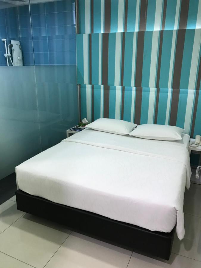 ג'והור בהרו Goody Hotel מראה חיצוני תמונה