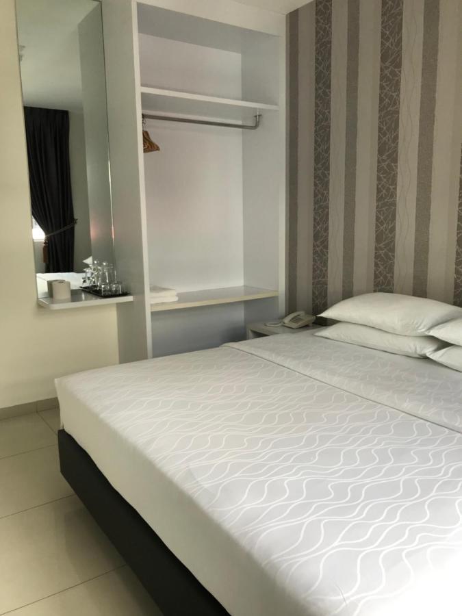 ג'והור בהרו Goody Hotel מראה חיצוני תמונה