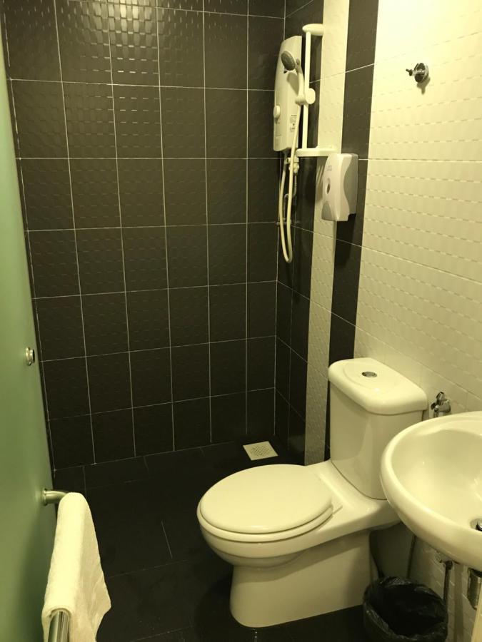 ג'והור בהרו Goody Hotel מראה חיצוני תמונה