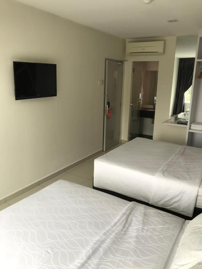 ג'והור בהרו Goody Hotel מראה חיצוני תמונה
